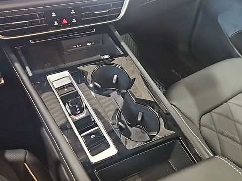 New 2026 Volkswagen Atlas SEL Premium R-Line AWD/4WD image 36