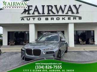 Used 2025 BMW X7 xDrive40i AWD/4WD video 1