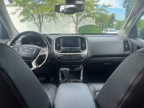 Used 2019 GMC Canyon Denali AWD/4WD image 2