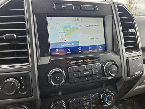 Used 2019 Ford F150 XLT w/ Equipment Group 302A Luxury AWD/4WD image 11