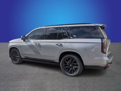 Used 2023 Cadillac Escalade Sport Platinum w/ LPO, ONYX Package AWD/4WD image 3