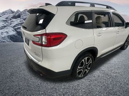 New 2026 Subaru Ascent Limited image 3