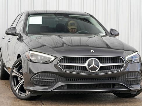 Used 2022 Mercedes-Benz C 300 Sedan image 2