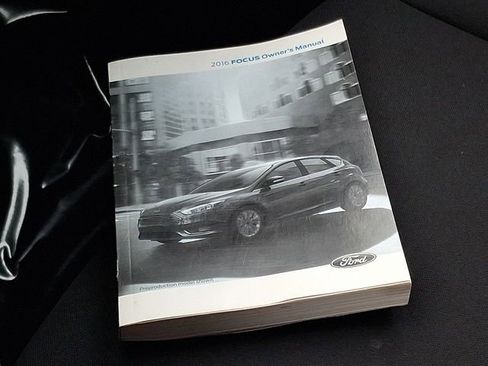 Used 2016 Ford Focus SE image 25