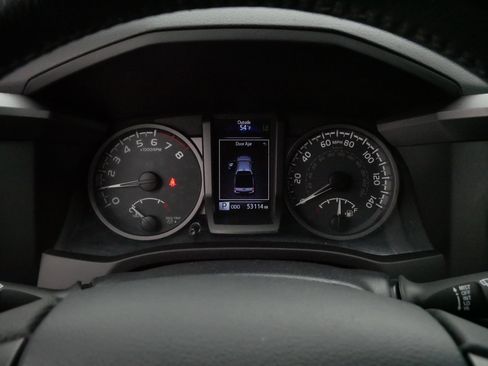 Used 2019 Toyota Tacoma TRD Sport AWD/4WD image 21