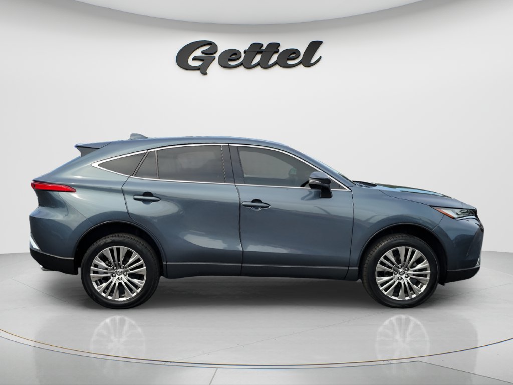 Used 2024 Toyota Venza Limited AWD/4WD image 4