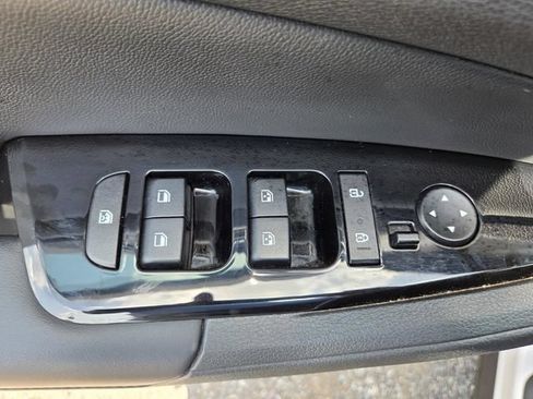 Used 2023 Kia Sportage SX FWD image 25