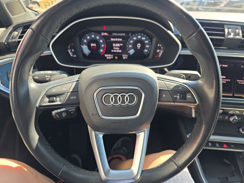 Used 2024 Audi Q3 2.0T Premium AWD/4WD image 18