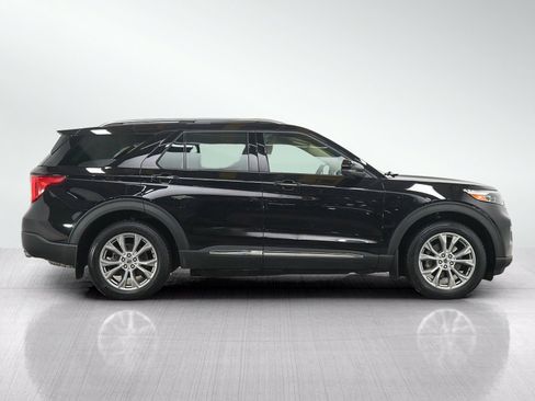 Used 2022 Ford Explorer Limited w/ Class IV Trailer Tow Package AWD/4WD image 6