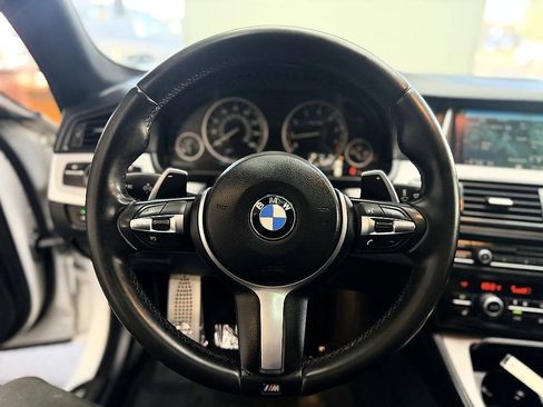 Used 2015 BMW 550i Sedan RWD image 7