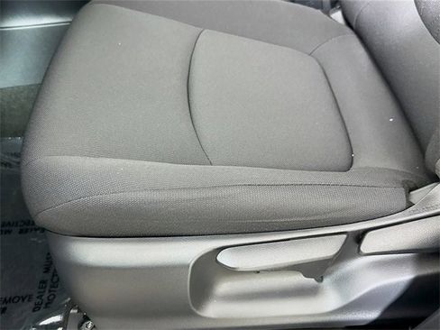 Used 2024 Toyota Corolla Cross LE image 16