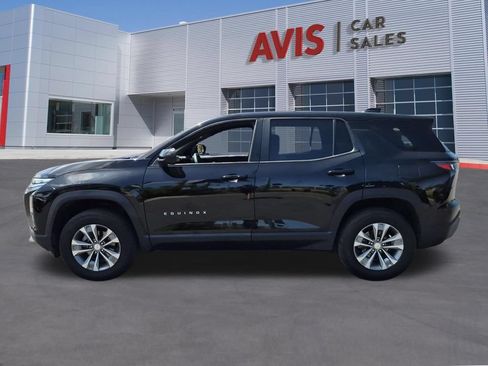 Used 2025 Chevrolet Equinox LT FWD image 10