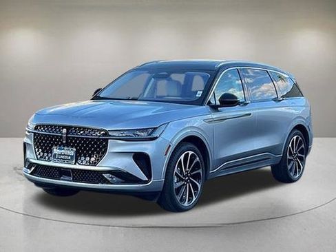 New 2026 Lincoln Nautilus Black Label image 2