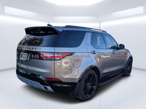 Used 2019 Land Rover Discovery HSE Luxury image 6