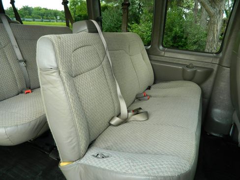Used 2014 Chevrolet Express 3500 LS w/ Cold Climate Package RWD image 20