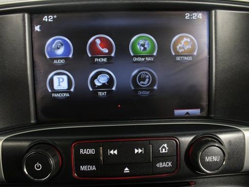 Used 2015 GMC Sierra 1500 SLE w/ SLE Value Package image 4