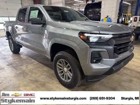 New 2025 Chevrolet Colorado LT w/ LT Convenience Package image 8