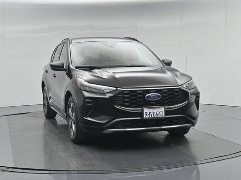 Certified 2023 Ford Escape ST-Line w/ Tech Pack #1 FWD image 56