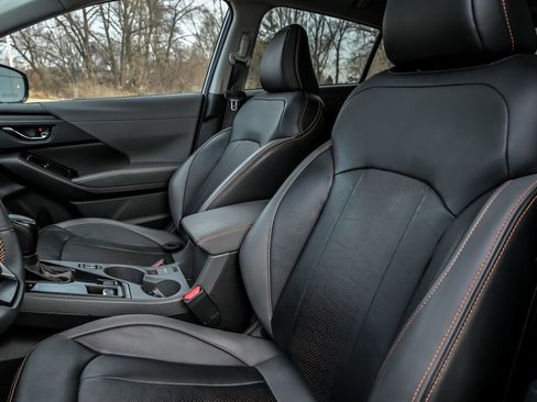 Used 2024 Subaru Crosstrek 2.5i Limited w/ Crosstrek Mirror Package image 15