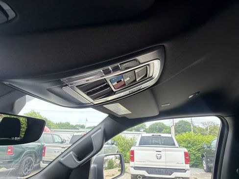 New 2026 RAM 1500 Big Horn AWD/4WD image 17