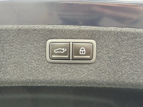 Used 2025 Genesis G80 3.5T Sport Prestige AWD/4WD image 13