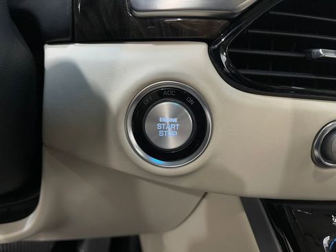 Used 2019 Genesis G90 5.0 Ultimate image 24