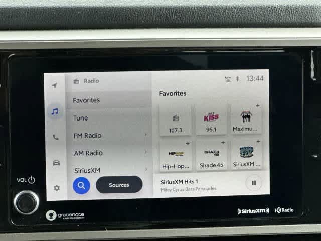 Used 2022 Toyota Tundra SR5 w/ SR5 Convenience Package AWD/4WD image 11