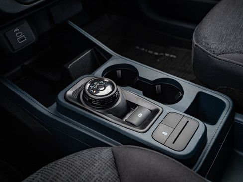 Used 2025 Ford Maverick XL image 34