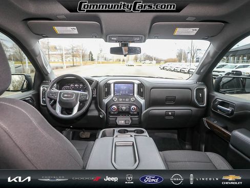 Used 2022 GMC Sierra 1500 Elevation image 23