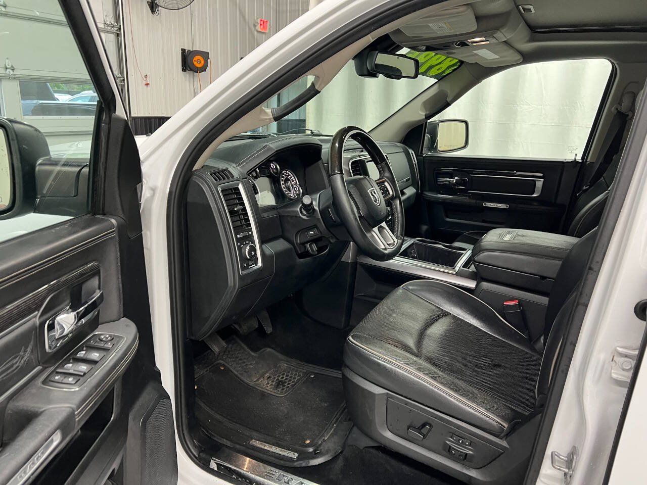 Used 2015 RAM 1500 Limited AWD/4WD image 7