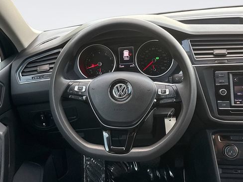 Used 2019 Volkswagen Tiguan S w/ Driver Assistance Package FWD image 11