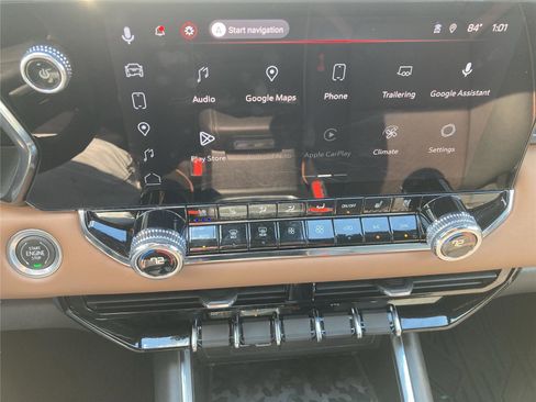 Used 2023 GMC Canyon AT4 w/ AT4 Premium Package image 14