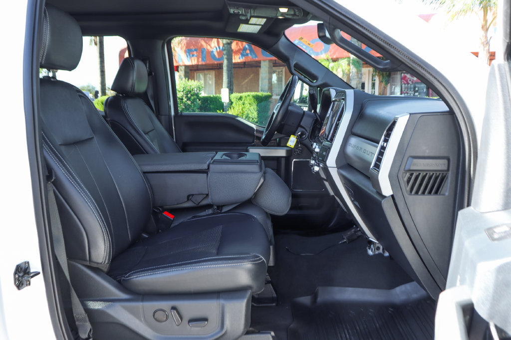 Used 2022 Ford F250 Lariat w/ Black Appearance Package AWD/4WD image 42