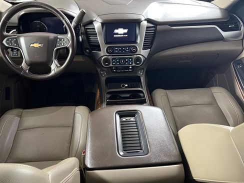 Used 2020 Chevrolet Suburban Premier w/ 6.2L Performance Package image 2