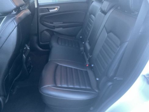Used 2024 Ford Edge SEL w/ Convenience Package image 22