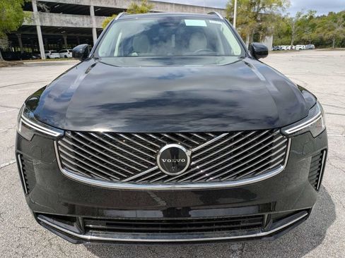 New 2026 Volvo XC90 T8 Ultra w/ Lounge Package AWD/4WD image 9
