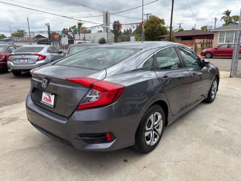 Used 2018 Honda Civic LX image 5