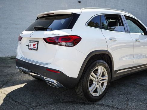 Used 2022 Mercedes-Benz GLA 250 4MATIC image 14