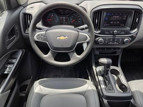 Used 2020 Chevrolet Colorado W/T w/ WT Convenience Package RWD image 15