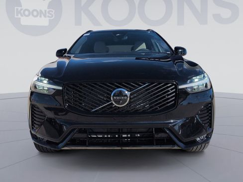 New 2026 Volvo XC60 B5 Plus w/ Protection Package Premier image 11