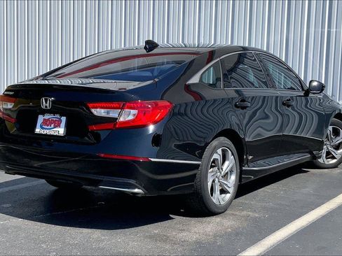 Used 2018 Honda Accord EX-L image 10