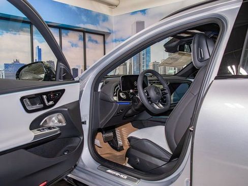 Used 2026 Mercedes-Benz E 53 AMG 4MATIC Sedan image 13