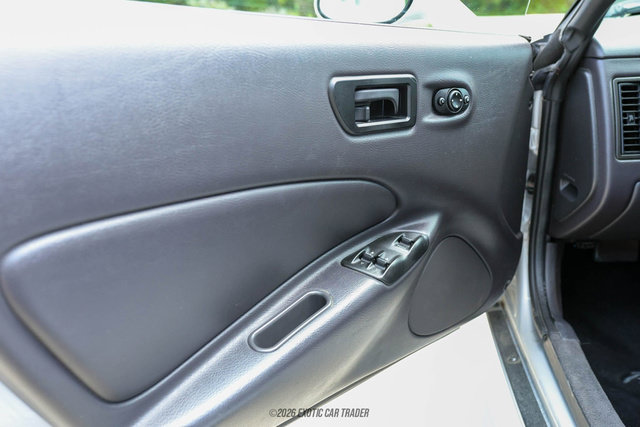 Used 2002 Chrysler Prowler RWD image 38