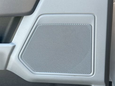 Used 2023 Ford F350 XLT image 29