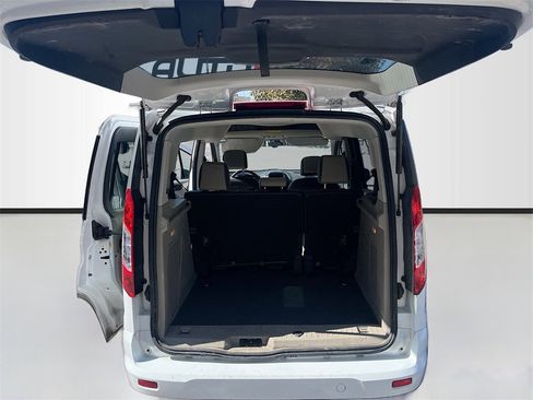 Used 2015 Ford Transit Connect XLT image 24
