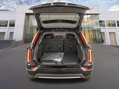 New 2026 Cadillac Optiq Sport 1 image 16