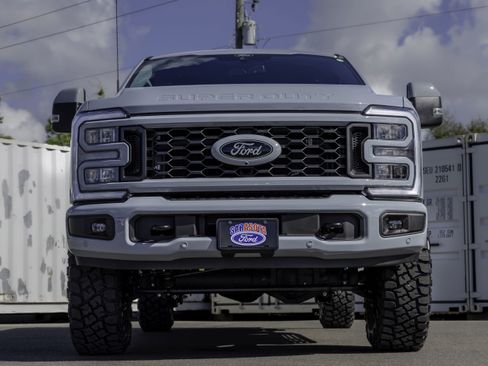 New 2026 Ford F250 Lariat w/ Tremor Off-Road Package image 9