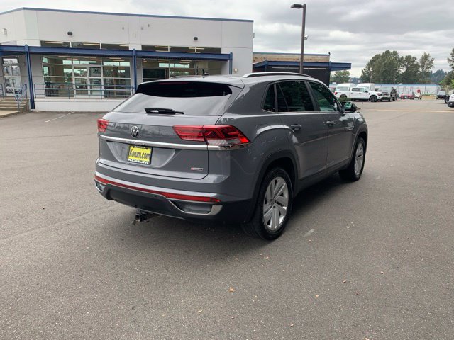 Used 2022 Volkswagen Atlas Cross Sport SE w/ Panoramic Sunroof Package AWD/4WD image 6