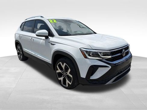 Used 2022 Volkswagen Taos SEL AWD/4WD image 1