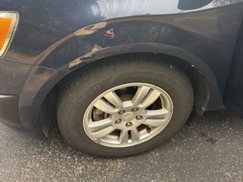 Used 2015 Chevrolet Sonic LT image 27